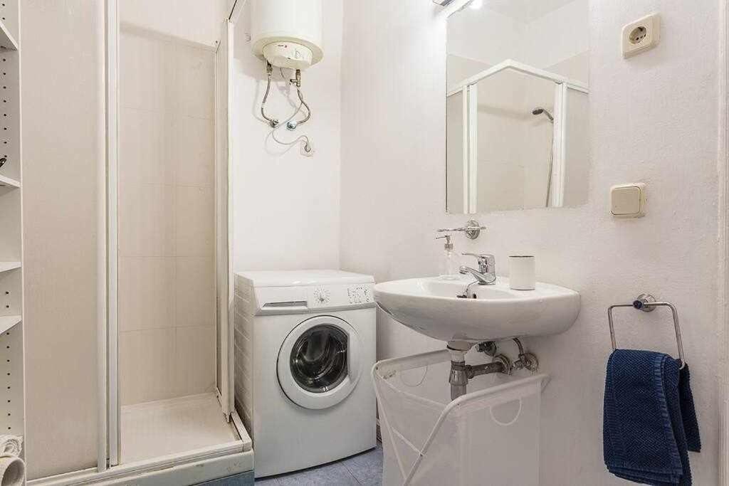 Piso Confortable Y Centrico Lejlighed Madrid Eksteriør billede